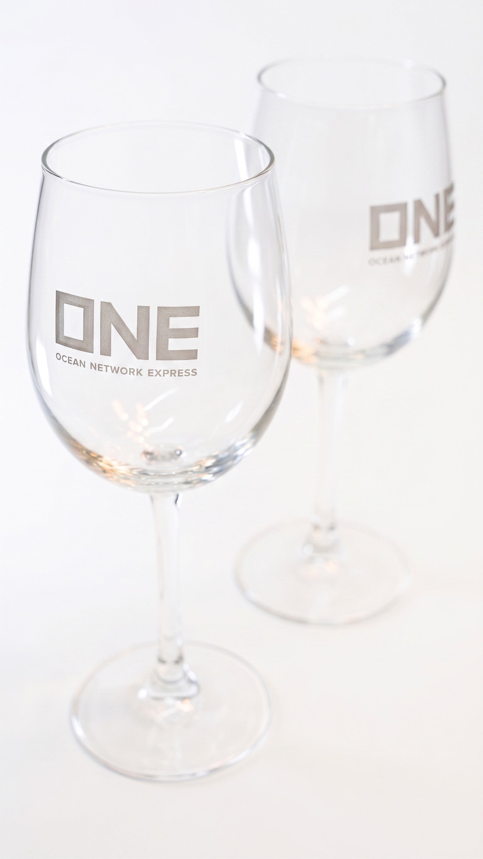 16oz Wine Glass Set